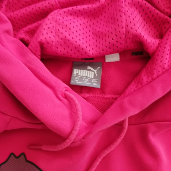 Puma Women's Red Hoodie Pullover Size Medium Kangaroo Pocket Sports Grunge READ - Picture 4 of 9